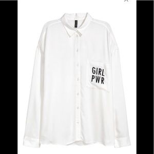 HM GIRL PWR BUTTON DOWN